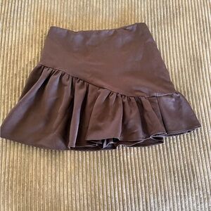 DO+BE Ruffled Skort